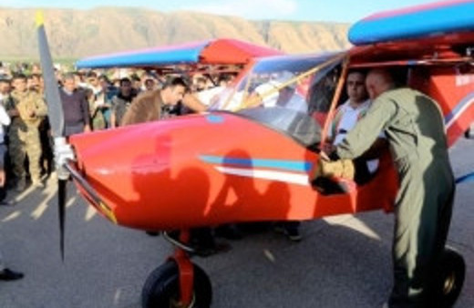 İlkokul mezunu adam uçak yaptı