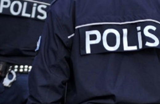 Lüks minibüs polisi alarma geçirdi!
