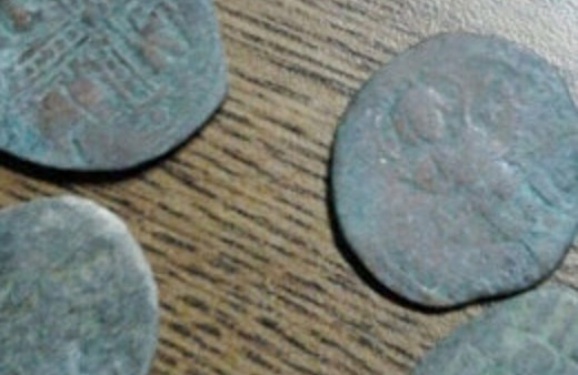 Oyun oynayan çocuk hazine buldu