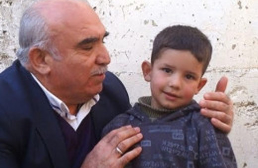 AK Parti aday adayı Hüseyin Emin Öztürk çocuklar için siyaset diyor