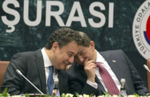 Toplantıda 'Babacan'ın ebesi' deyince