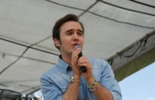 Mustafa Ceceli'ye şok! Sahnede yuhalandı