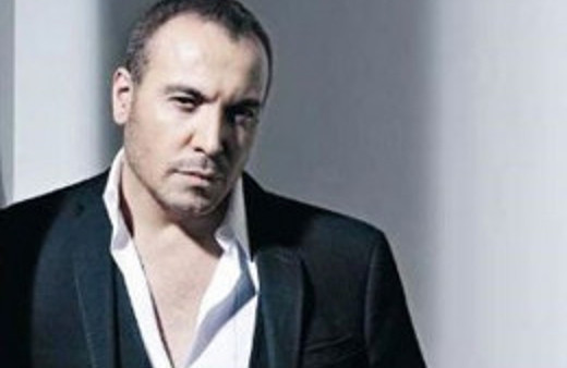 Cenk Eren'e ne oldu? Bir anda sahnede yığıldı