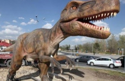 Melih Gökçek'in son bombası! Robot yerine dinozor!