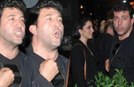 Yeni sevgilisiyle görüntülenince çılgına döndü