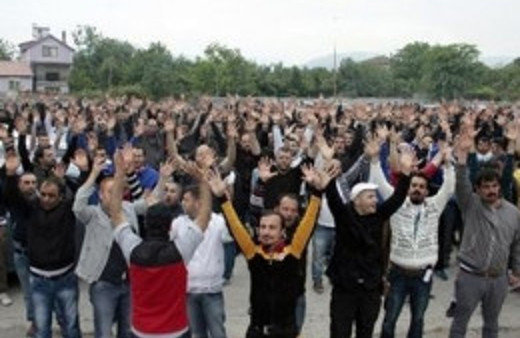 Ford işçileri sendikadan istifa etti!