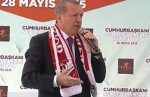 Erdoğan'dan Demirtaş'a pop star göndermesi! 