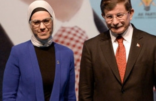 Başörtülü yemin edecek vekiller biri bakın kim?