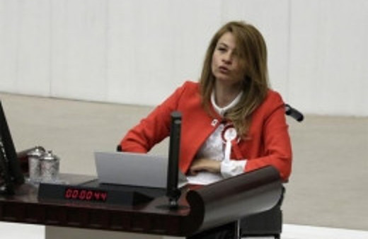 Meclis'ten engelli vekile Besmele şoku!