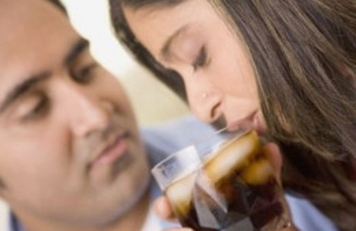 Şekerli içeceklere %20 ek vergi önerisi