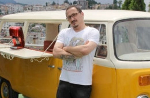 Rizeli işletmeci yaptı yapacağını