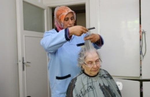 Gaziantep Büyükşehir'den kimsesiz yaşlılara yaşam desteği!