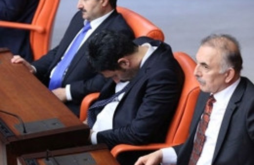 Milletvekilliği maceraları 5 ay sürdü!