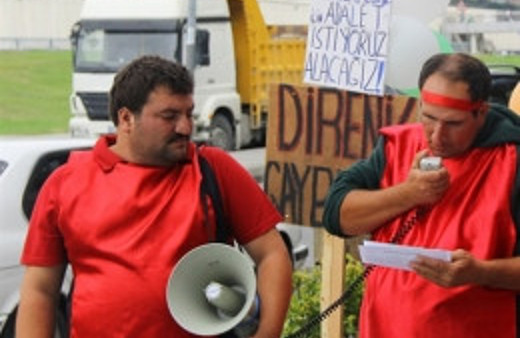 CHP il binası önünde işçi eylemi