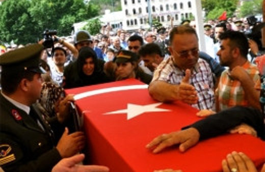 Şehit cenazesinde müftüye tepki!