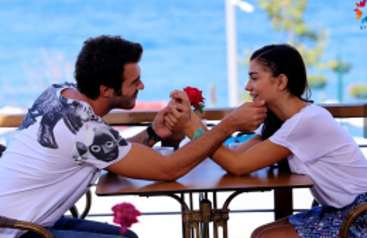 Çilek Kokusu 13. bölüm evlilik teklifi