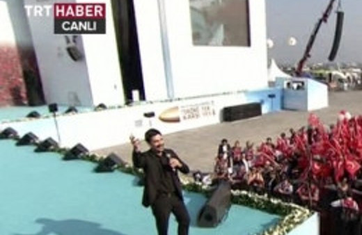 Uğur Işılak asıl mesleğine geri döndü!