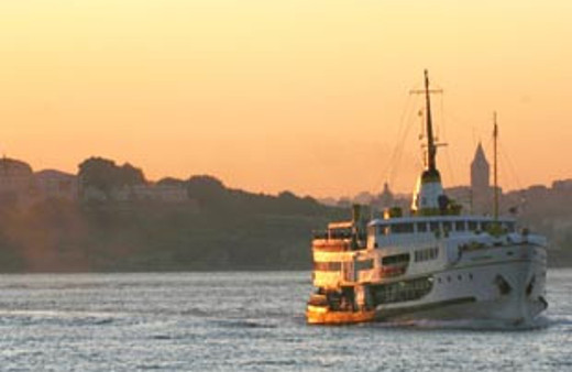 Şehir Hatları'ndan yılbaşına ek sefer