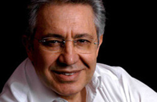 Vatan'da Zülfü Livaneli depremi!