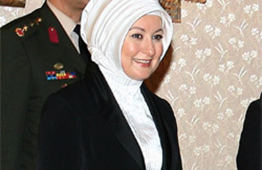 Hayrünnisa Gül'den Beyaz Türkler'e mesaj!