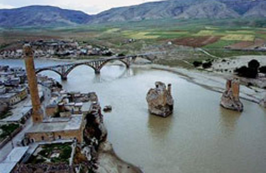 Koruma Kurulu barajda boğuldu