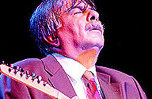 Arif Sağ ateş püskürdü