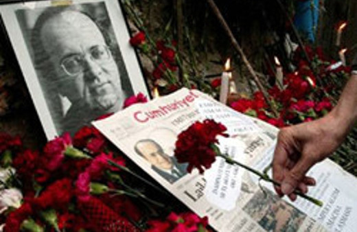 İsmet Sezgin çok tecrübesizmiş!