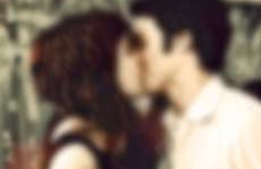 Cinci Hoca öpüşerek zayıflatıyormuş