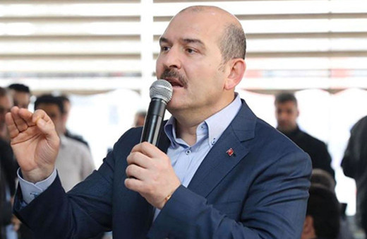Süleyman Soylu duyurdu: Bir günde 7 ton esrar ele geçirildi