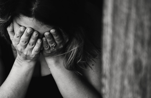 Eve gidince annesine anlattı bakkalda iğrenç olay ortaya çıktı