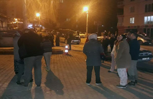 Çankırı'da peş peşe depremler Okullar tatil edildi
