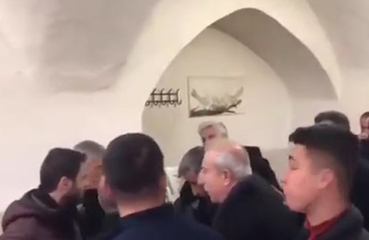 Mardin'de Orhan Miroğlu'na büyük şok! Ahlaksız...