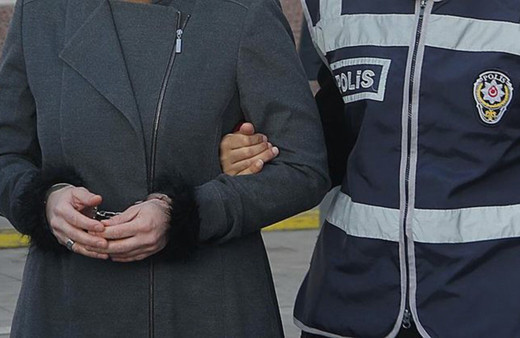 FETÖ'nün kritik ismi yurt dışına kaçarken yakalandı