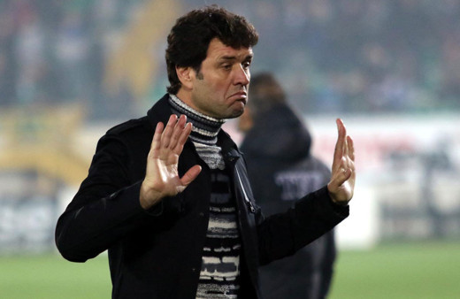 Akhisarspor'da Arslan gidiyor