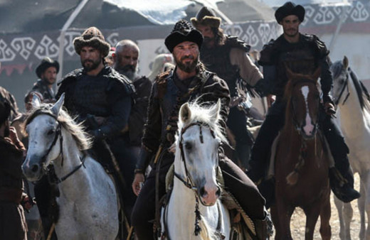 Diriliş Ertuğrul bombası sızdı efsane oyuncu diziye geri dönüyor