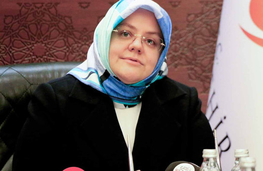 Bakanı Selçuk : İkramiye açıklaması gelir olarak hesaplanmayacak