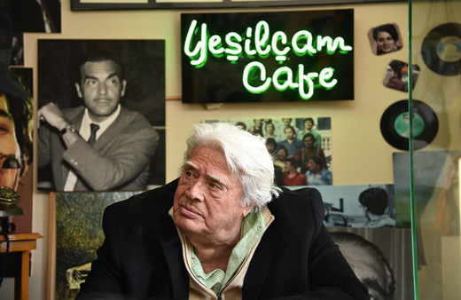 "Cüneyt Arkın öldü" iddialarına eşinden cevap