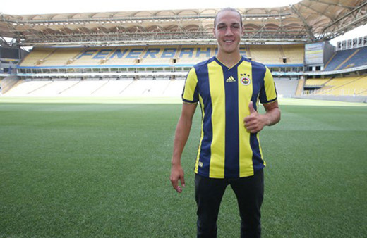 Fenerbahçe'de Frey formaya göz kırpıyor