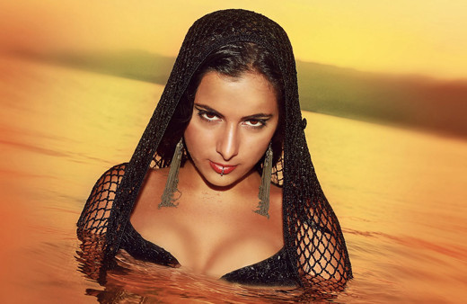 Ayda Mosharraf kaç yaşında babası nereli Türk vatandaşı mı?