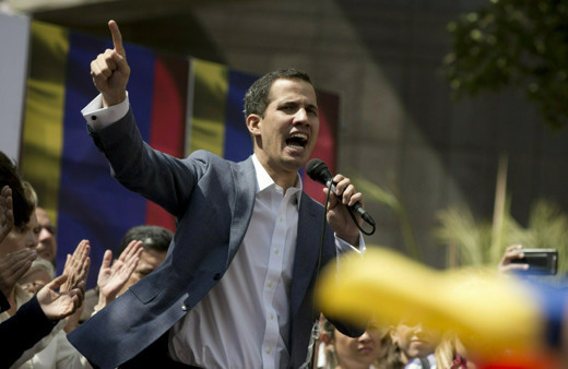 Muhalif lider Juan Guaido'yu mahkeme yok saydı