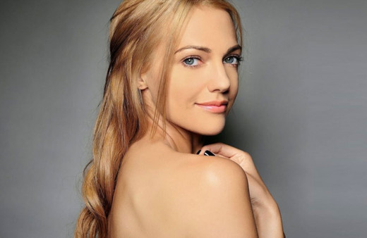 Meryem Uzerli kızını paylaştı herkes şaşkına döndü