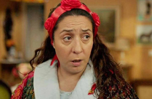 Binnur Kaya'nın yeni dizisi belli oldu! Ufak Tefek Cinayetler’in oyuncusu da kadroda