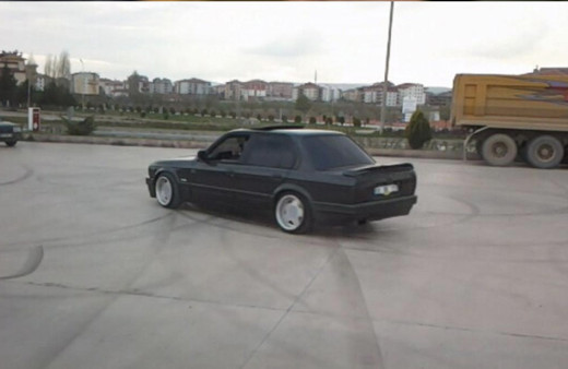 Trafikte drift  yapanlara kaç para ceza verilecek ?