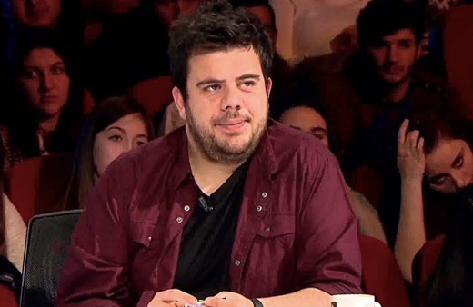 Eser Yenenler kaç yaşında yeni sevgilisi kimdir yaş farkı?