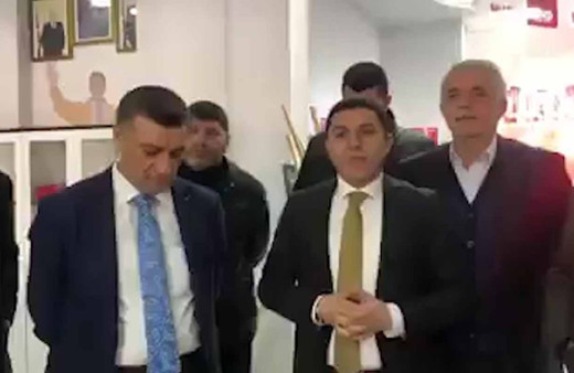 AK Parti Kars'ta adayı Ensar Erdoğdu'yu geri çekti