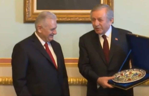 Binali Yıldırım meclis başkanlığı görevini Celal Adan'a devretti