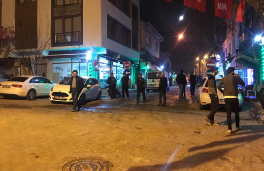 Çanakkale'deki deprem sokağa döktü