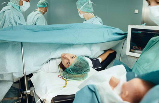 Hamile olduğunu doğuma sancısı çekerken öğrendi! 'Ben bakireyim' dedi