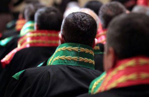 HSK'nın 11 savcı ve hakim için ihraç kararı Resmi Gazete'de