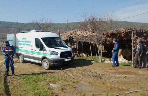 Manisa'da imam ve eşi ayakları bağlı halde ölü bulundu!